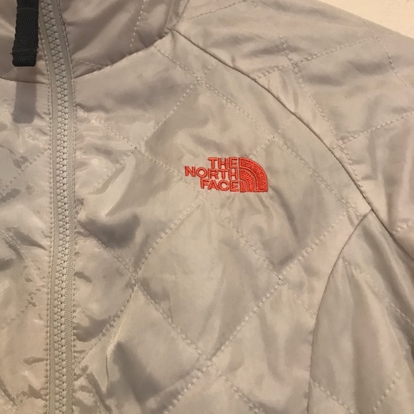 The North face jacket - Picture 3 of 3